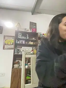 delilahraebaby webcam