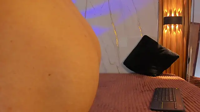 CharleyNova Live Web Cam Show