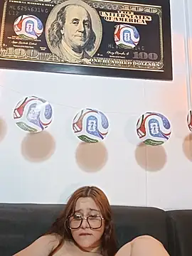 whitney_brown_ - Whitney_brown_'s free webcam - UK Sex Cams
