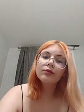 LoisFox webcam