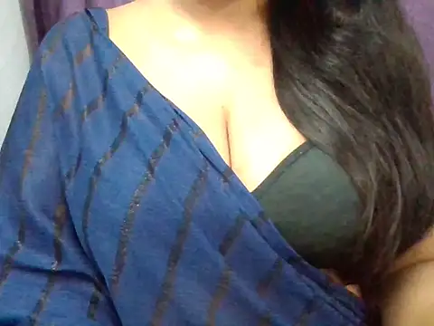 shikha111 webcam