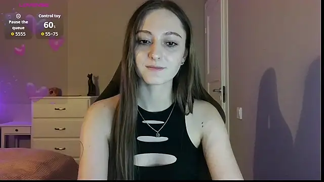 white_liillyy webcam