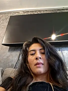 AshleyyHall webcam