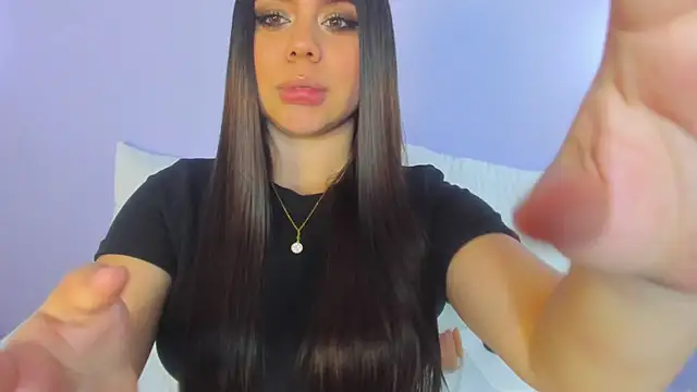 luna_blazze_ webcam