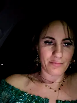 sexynipple16 webcam