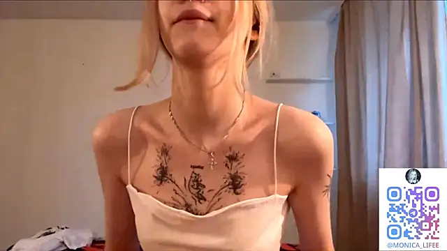 MandiKnife webcam