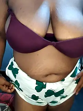 cute_alexaa webcam