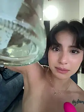 Ale_Lewis webcam