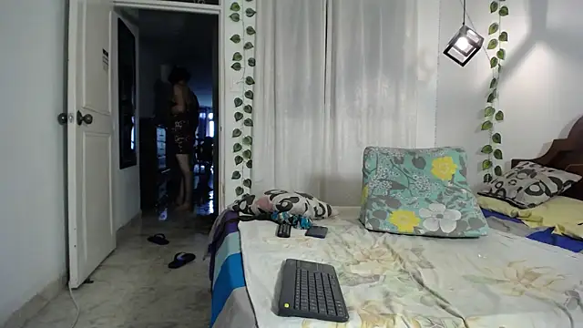 ivonne__hott1 webcam