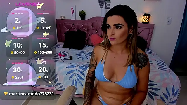 mia_bigtits17 webcam