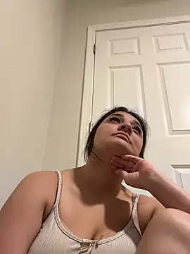 treasurebabii webcam