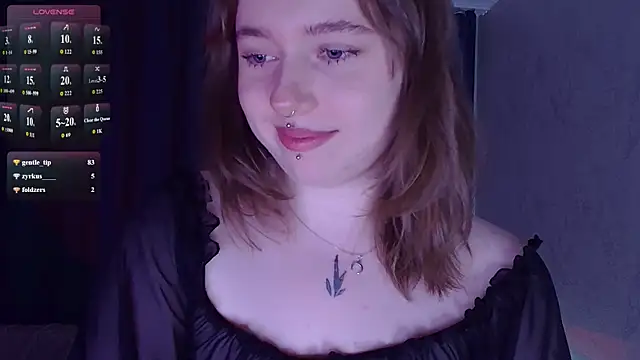 SelenaLily webcam