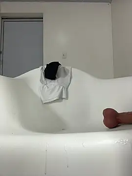 Ari_fist webcam