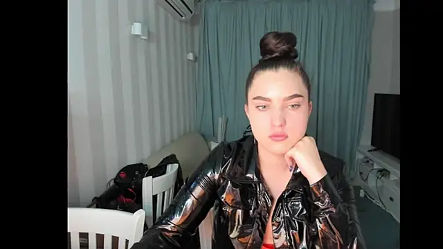 latexdominatrix - LatexDominatrix's free webcam - UK Sex Cams