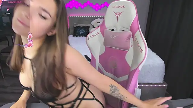 maggie_moore - Maggie_Moore's free webcam - UK Sex Cams