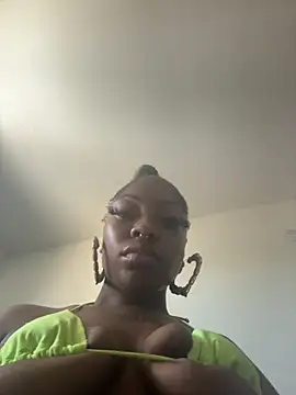 Cocochanel4567 webcam
