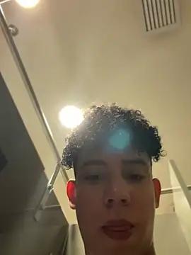 yoursexyjose webcam