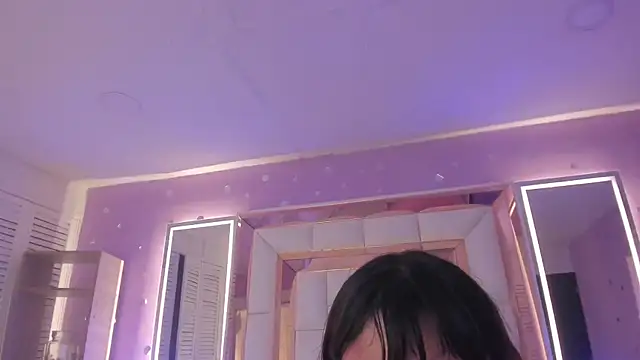 Goldentemptation_ webcam