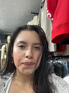 Miss_Bella_Flame webcam