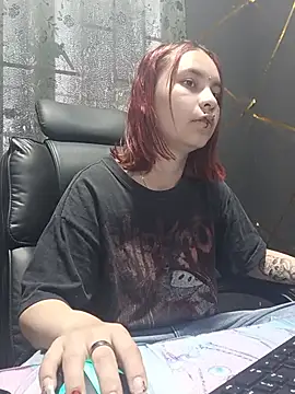 Megam_white webcam