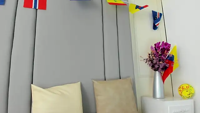 CannelaSmith webcam
