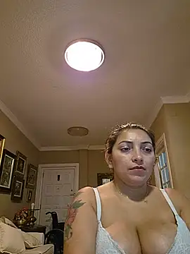 claudia webcam