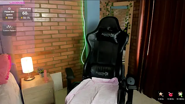 Lia_roselle webcam