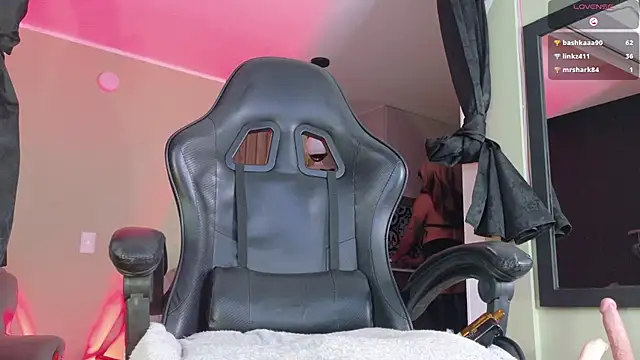 tevenwhiite
