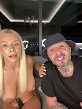 SexOnMyLvL Live Web Cam Show