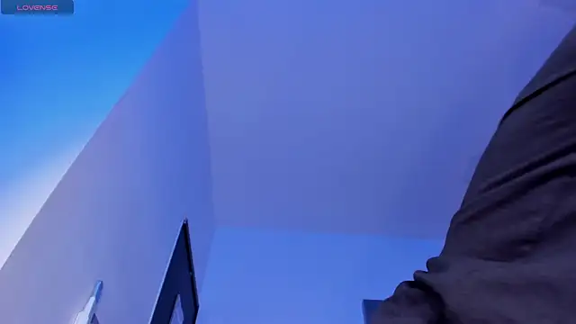 Sebax_Young webcam