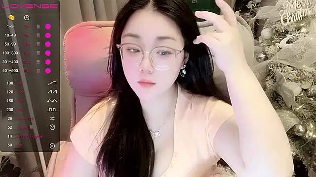 Monica-666888- webcam