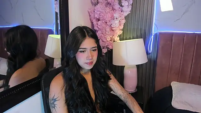 Hanna_Thorne webcam