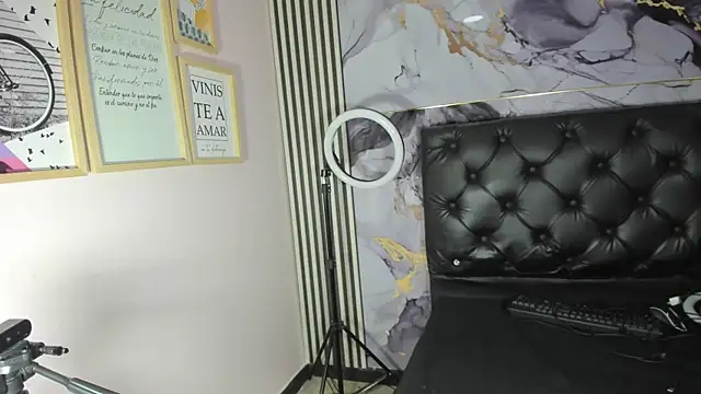 Damian_saint webcam