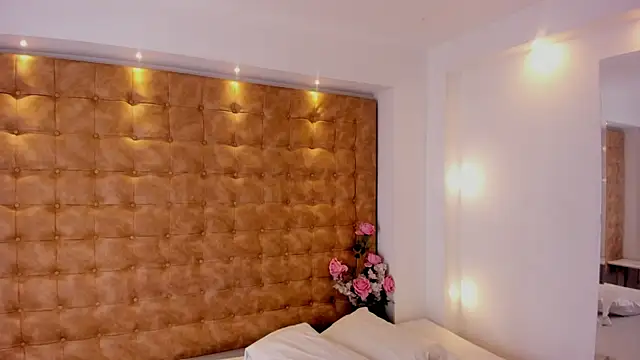violet_giraldo webcam