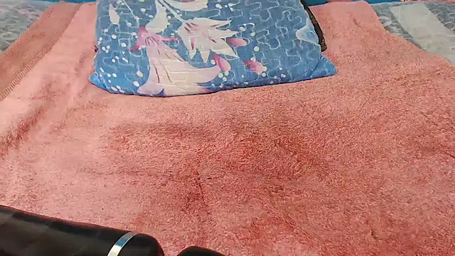 DarkNipple_ webcam