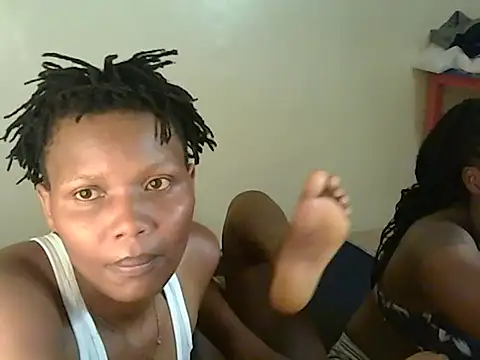 roziebeauty webcam