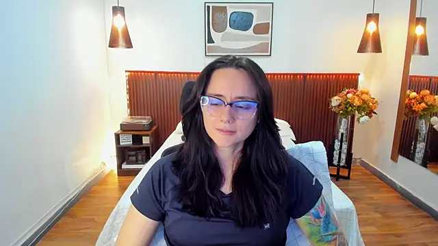 KatherineBond webcam