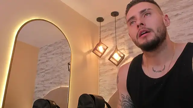 dominic_de_luca webcam