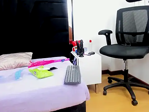 SweetVenomMilf webcam