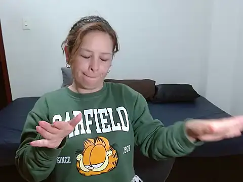 Chiquisexy1 webcam