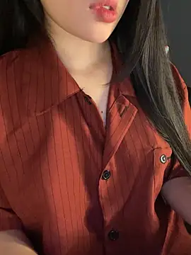 Elise68 webcam