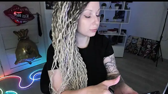 HoneySallyMoore webcam