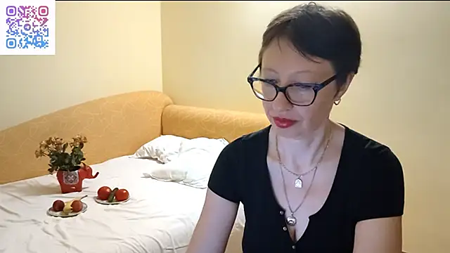 BellaRose_2020 webcam