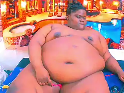 EbonyHotBuns webcam