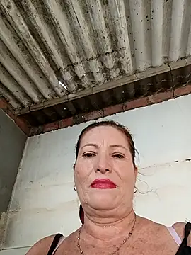 Sexy-Woman-Mature webcam