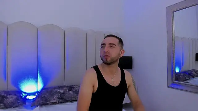 Lushian_Luna webcam