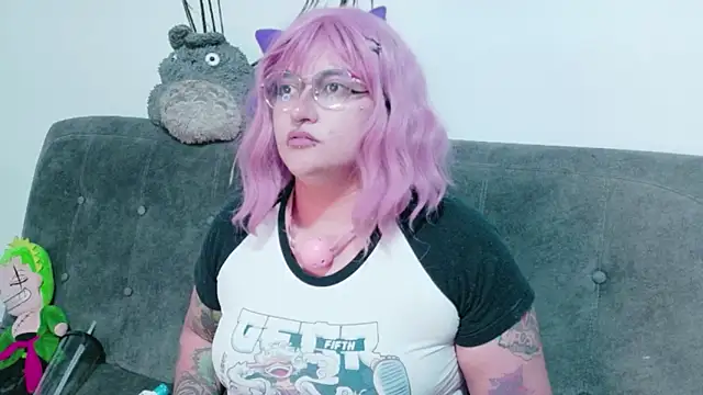 XxGreenGoodxX webcam