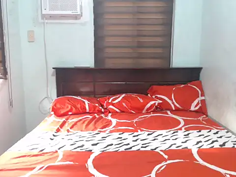 Hello_Kiffy69 webcam