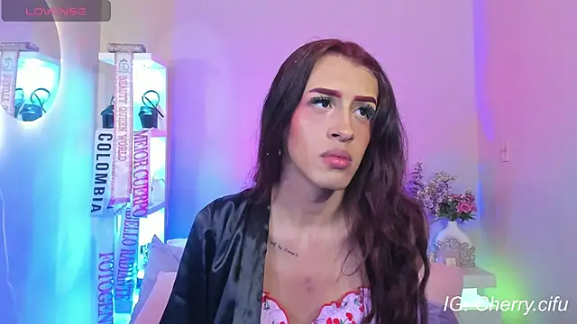 CherrySeraphine1 webcam