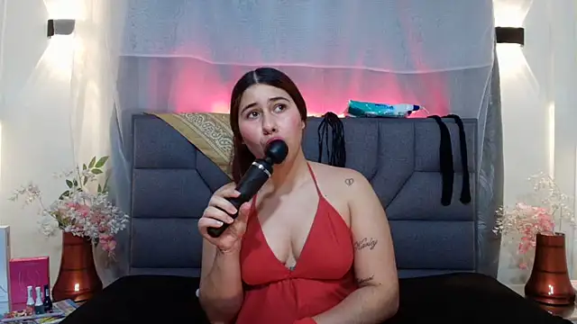 Inari_Joness webcam